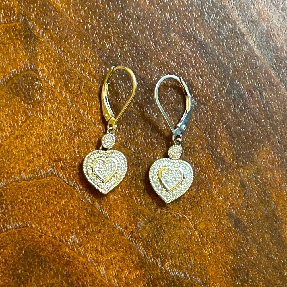 ❤️Sterling Silver Pave Heart Earrings❤️